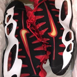 Air max NM - size 4.5Y
